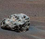 'Opportunity' encuentra un meteorito en Marte