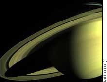 La sonda Cassini llega esta semana a Saturno